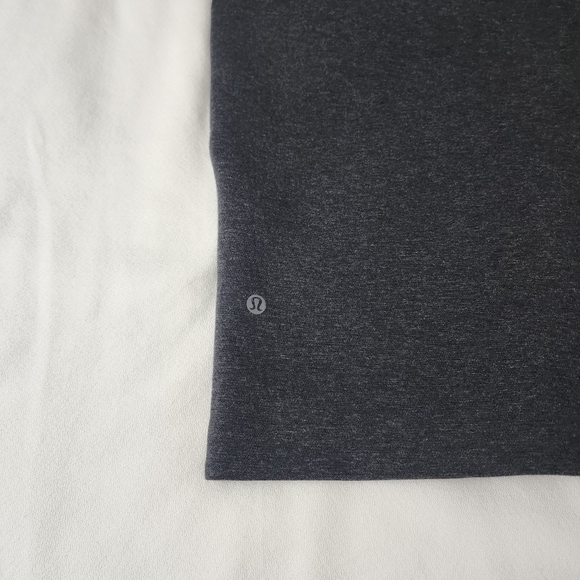 Lululemon Charcoal Gray Performance Jacket - Size XL, Zip Up Hoodie - Picture 14 of 14